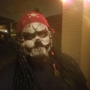 Meet your Posher, Thomas